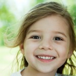 Một số rắc rối khi trẻ niềng răng